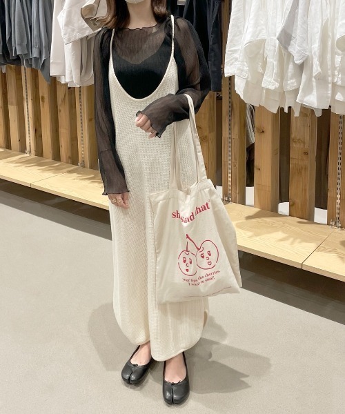 archives（アルシーヴ）の「肩タック楊柳ブラウス（Tシャツ/カットソー・レディース・ブラック/アイボリー/ブルーグレー/モカ/オフホワイト・MEDIUM）」の11枚目の写真