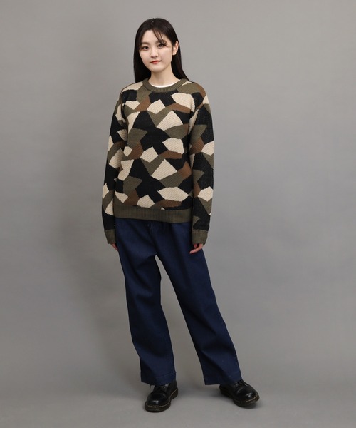 air tokyo sellection(エアートウキョウセレクション)の「【ユニセックスで着用可能】モザイク柄 クルーネック ニット セーター(ニット/セーター・メンズ・ブラック/ブラウン/カーキ・MEDIUM/LARGE)」の4枚目の写真