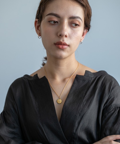 PAS TIERRA(パティエラ)の「-Lien- クレールコインネックレス(45cm)(ネックレス・レディース・イエローゴールド・FREE)」の3枚目の写真