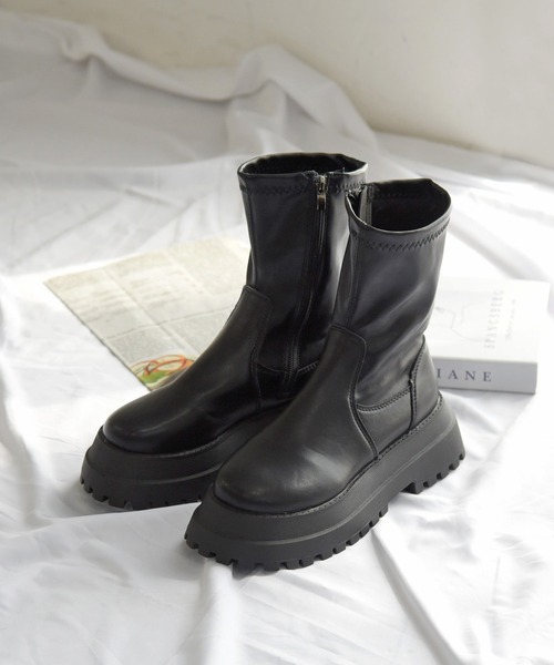 NOFALL(ノーフォール)の「トラックソールストレッチショートブーツ(ブーツ・レディース・ブラック・LL/3L/SS/S/M/L)」の2枚目の写真