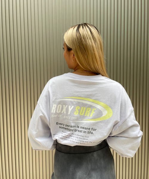 ROXY(ロキシー)の「【ZOZO限定アイテム】OVAL LONGSLEEVE TEE/ロキシー長袖バックプリントロンT(Tシャツ/カットソー・レディース・ブラック/ホワイト/パープル・FREE)」の14枚目の写真