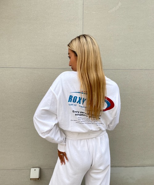 ROXY(ロキシー)の「【ZOZO限定アイテム】OVAL LONGSLEEVE TEE/ロキシー長袖バックプリントロンT(Tシャツ/カットソー・レディース・ブラック/ホワイト/パープル・FREE)」の6枚目の写真