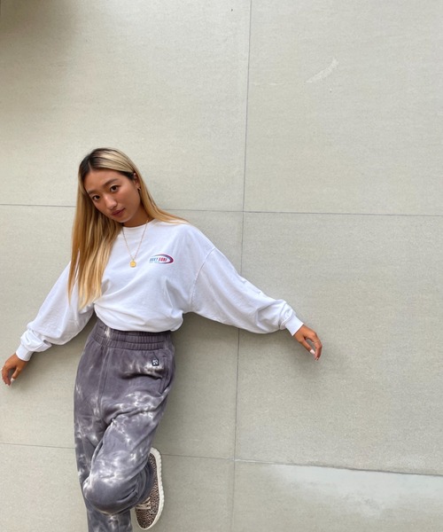ROXY(ロキシー)の「【ZOZO限定アイテム】OVAL LONGSLEEVE TEE/ロキシー長袖バックプリントロンT(Tシャツ/カットソー・レディース・ブラック/ホワイト/パープル・FREE)」の19枚目の写真
