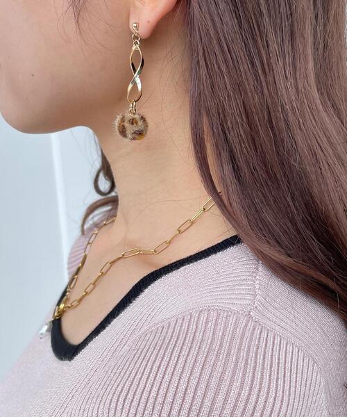 セール メタルリング フェイクファーボールピアス ピアス 両耳用 Ingni イング のファッション通販 Zozotown