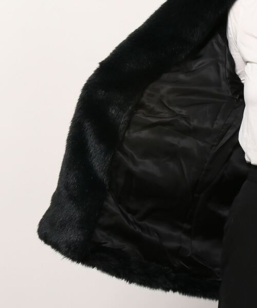 FACETASM(ファセッタズム)の「FACETASM(ファセッタズム)FAUX FUR COAT(ピーコート・レディース・ブラック・1)」の3枚目の写真
