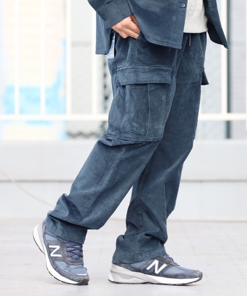 FIVE BROTHER（ファイブブラザー）の「FIVE BROTHERS/ファイブブラザーズ ベロアパンツ（カーゴパンツ・メンズ・ブラック/ブラウン/ネイビー・L/M）」の3枚目の写真
