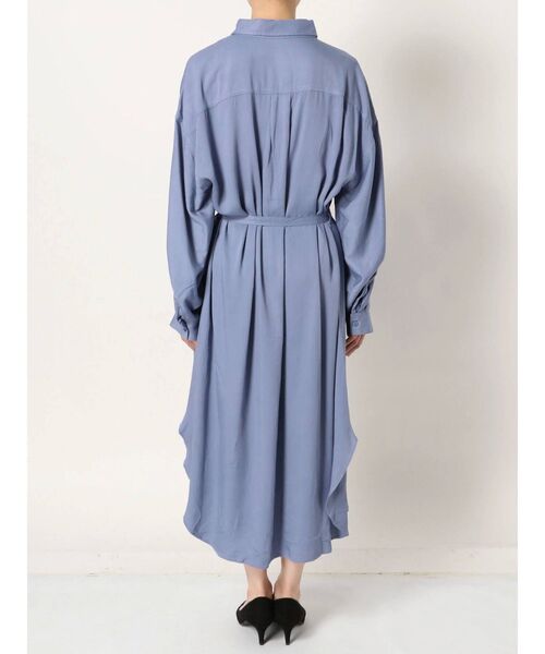 EMODA（エモダ）の「【AD】レーヨンシャツワンピース（シャツワンピース・レディース・ベージュ/カーキ・FREE）」の6枚目の写真