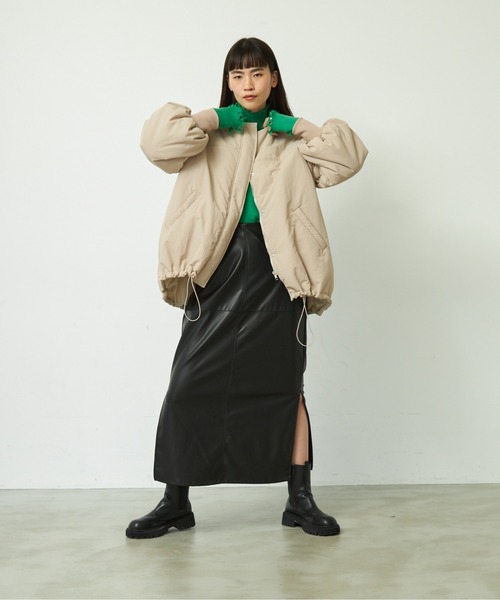 VACANCY（ヴァカンシー）の「モンスター袖マルチ２wayライトダウン中綿コート（その他アウター・レディース・ブラック/グレイッシュベージュ・FREE）」の11枚目の写真