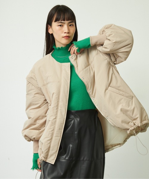 VACANCY（ヴァカンシー）の「モンスター袖マルチ２wayライトダウン中綿コート（その他アウター・レディース・ブラック/グレイッシュベージュ・FREE）」の20枚目の写真