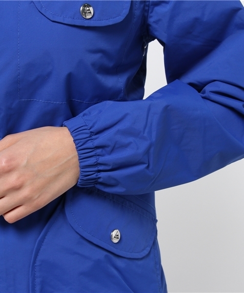 Cape HEIGHTS（ケープハイツ）の「ROCHESTER BLOUSON (Cape HEIGHTS)（マウンテンパーカー・レディース・ブルー/レッド・FREE）」の7枚目の写真