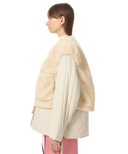 SLY(スライ)の「BOA VEST LAYERED DOWN COAT ボア ベスト レイヤード ダウン コート(ミリタリージャケット・レディース・ブラック/カーキ/アイボリー・1/2)」の14枚目の写真
