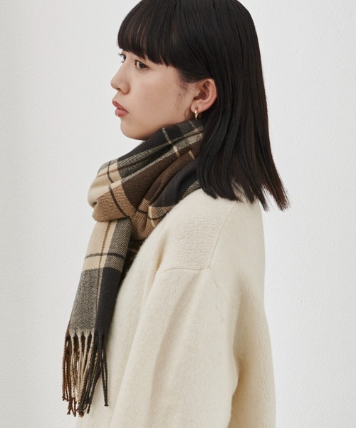 Aunt Marie's（アントマリーズ）の「チェック柄大判ストール（ストール/ショール・レディース・ブラック/ブルー・FREE）」の5枚目の写真