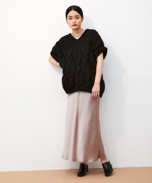 ADAM ET ROPE'（アダムエロペ）の「＜追加＞マーメイドラインサテンスカート（スカート・レディース・ホワイト/ブラック/ピンク・38/36）」の9枚目の写真