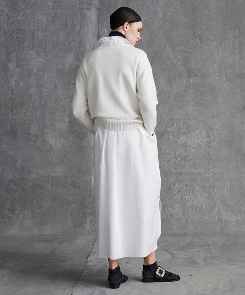 Drawer(ドゥロワー)の「<Drawer(ドゥロワー)> 7Gカシミヤコットン天竺編みVネックニット(ニット/セーター・レディース・ホワイト/ベージュ・1/2)」の4枚目の写真