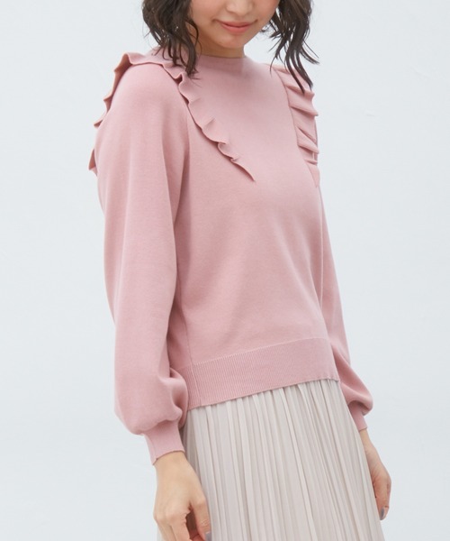 Honeys（ハニーズ）の「フリルトップス（ニット/セーター・レディース・ブラック/オリーブ/アイボリー/杢グレー/ピンク系その他・S/M/L）」の5枚目の写真