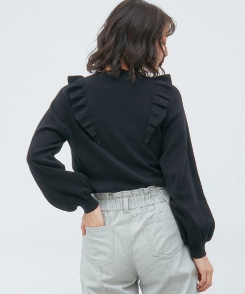 Honeys（ハニーズ）の「フリルトップス（ニット/セーター・レディース・ブラック/オリーブ/アイボリー/杢グレー/ピンク系その他・S/M/L）」の11枚目の写真