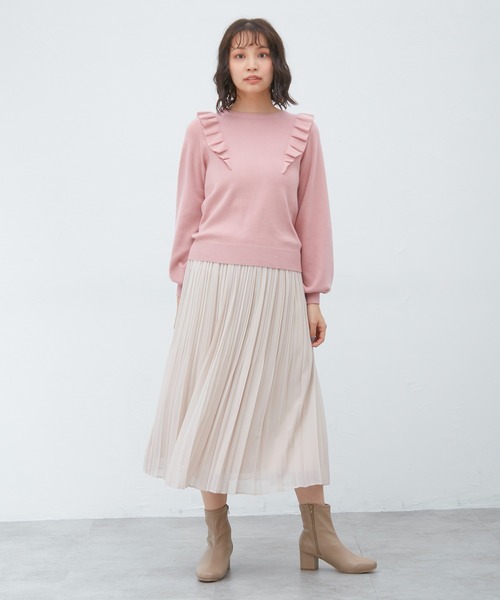 Honeys（ハニーズ）の「フリルトップス（ニット/セーター・レディース・ブラック/オリーブ/アイボリー/杢グレー/ピンク系その他・S/M/L）」の12枚目の写真