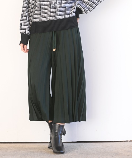 rps（アールピーエス）の「プリーツスカーチョ（その他パンツ・レディース・チャコールグレー/ブラック/ダークグリーン/グレイッシュベージュ/ライトカーキ/グレイッシュブルー・フリー）」の5枚目の写真