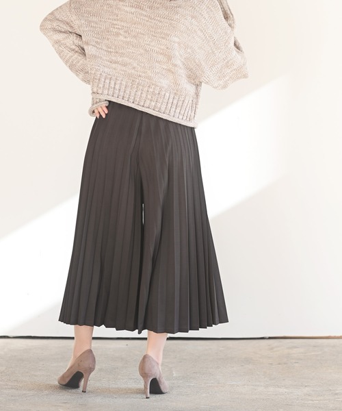 rps（アールピーエス）の「プリーツスカーチョ（その他パンツ・レディース・チャコールグレー/ブラック/ダークグリーン/グレイッシュベージュ/ライトカーキ/グレイッシュブルー・フリー）」の9枚目の写真