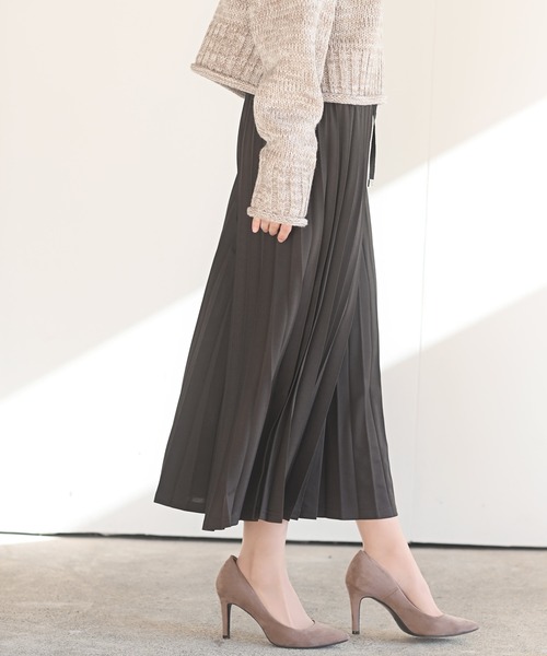 rps（アールピーエス）の「プリーツスカーチョ（その他パンツ・レディース・チャコールグレー/ブラック/ダークグリーン/グレイッシュベージュ/ライトカーキ/グレイッシュブルー・フリー）」の12枚目の写真
