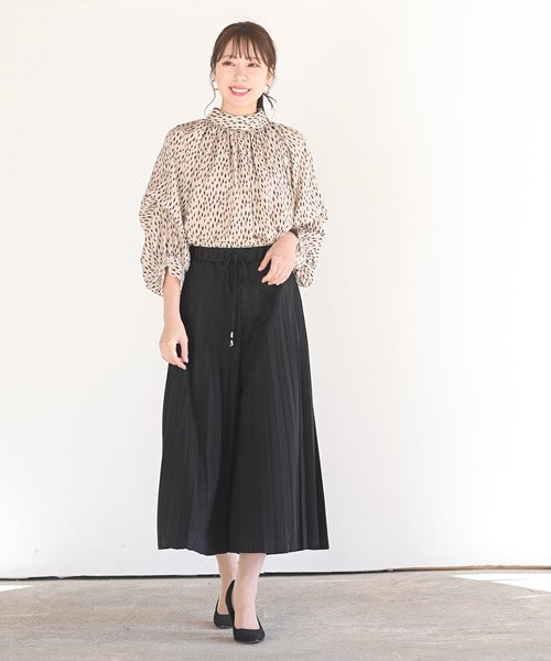 rps（アールピーエス）の「プリーツスカーチョ（その他パンツ・レディース・チャコールグレー/ブラック/ダークグリーン/グレイッシュベージュ/ライトカーキ/グレイッシュブルー・フリー）」の15枚目の写真