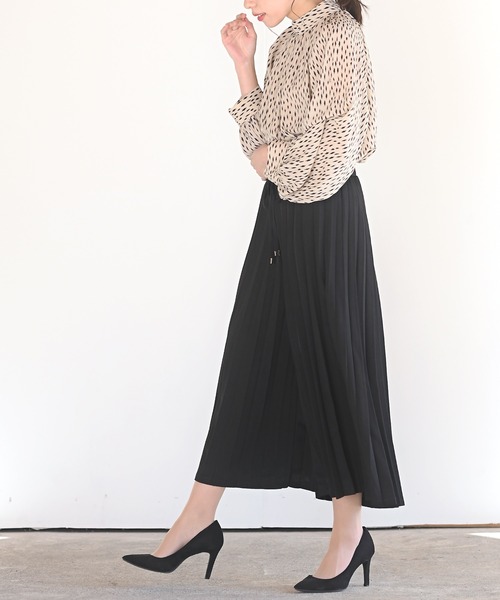 rps（アールピーエス）の「プリーツスカーチョ（その他パンツ・レディース・チャコールグレー/ブラック/ダークグリーン/グレイッシュベージュ/ライトカーキ/グレイッシュブルー・フリー）」の16枚目の写真