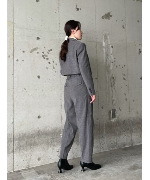 SLY(スライ)の「V/LEATHER ROPE HAIR CUFF ヴィーガンレザー ロープ ヘアカフ(バレッタ/ヘアクリップ・レディース・アイボリー/ブラック・FREE)」の18枚目の写真