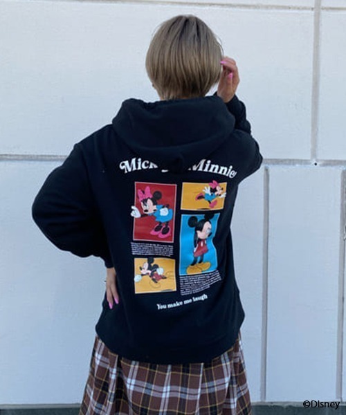 RODEO CROWNS WIDE BOWL（ロデオクラウンズワイドボウル）の「(Mickey&Minnie)パーカー（パーカー・レディース・オフホワイト/ブラック/杢グレー・FREE）」の2枚目の写真