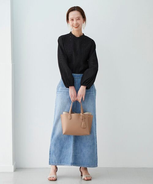 le.coeur blanc（ルクールブラン）の「エンブロイダリーピンタックブラウス（シャツ/ブラウス・レディース・オフホワイト/ブラック・38）」の9枚目の写真