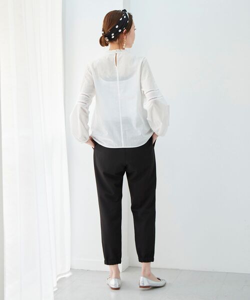 le.coeur blanc（ルクールブラン）の「エンブロイダリーピンタックブラウス（シャツ/ブラウス・レディース・オフホワイト/ブラック・38）」の13枚目の写真