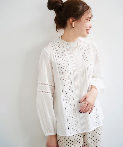 le.coeur blanc（ルクールブラン）の「エンブロイダリーピンタックブラウス（シャツ/ブラウス・レディース・オフホワイト/ブラック・38）」の21枚目の写真