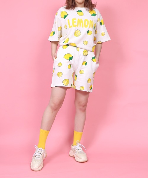 PUNYUS（プニュズ）の「フード総柄スウェットショーパン(NINJIN・LEMON・EDAMAME)（スウェットパンツ・レディース・イエロー/グリーン/オレンジ・1/2/4/3）」の4枚目の写真