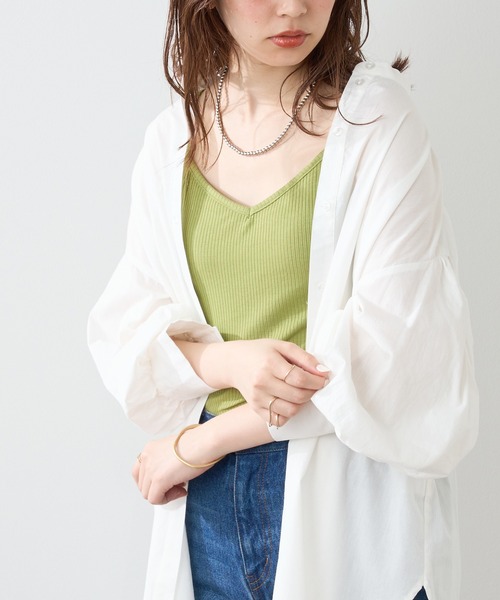 natural couture（ナチュラルクチュール）の「オールシーズン着用できる！カップ付きテレコリブキャミソール（キャミソール・レディース・ブラック/オフホワイト/ピンクベージュ/グリーン・FREE）」の3枚目の写真