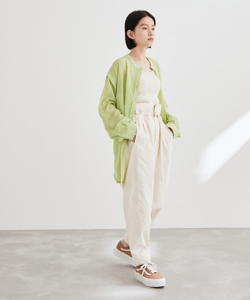 ADAM ET ROPE'（アダムエロペ）の「FEMME【VANS ADAM ET ROPE’ Exclusive】OLD SKOOL STACKFORM（スニーカー・レディース・ベージュ・23.5cm/24.5cm/23/24/25）」の3枚目の写真