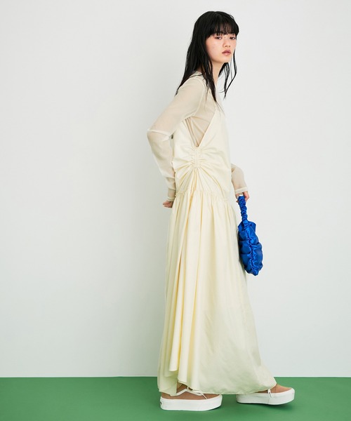 ADAM ET ROPE'（アダムエロペ）の「FEMME【VANS ADAM ET ROPE’ Exclusive】OLD SKOOL STACKFORM（スニーカー・レディース・ベージュ・23.5cm/24.5cm/23/24/25）」の15枚目の写真