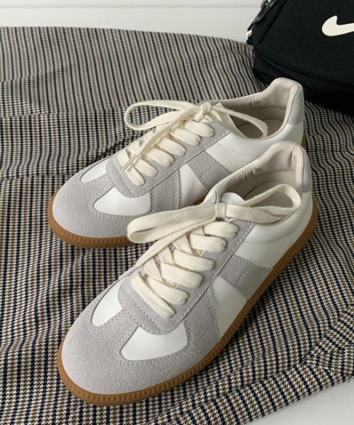 MANGROVE（マングローブ）の「ジャーマントレーナースニーカー（スニーカー・レディース・ホワイト・SMALL/MEDIUM/LARGE）」の9枚目の写真