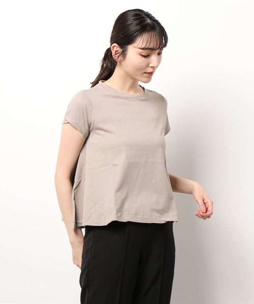 aunt lily(アントリリー)の「ツイストデザインTシャツ(Tシャツ/カットソー・レディース・ブルー/ホワイト/ライトベージュ・LL/S/L/M/3L)」の2枚目の写真
