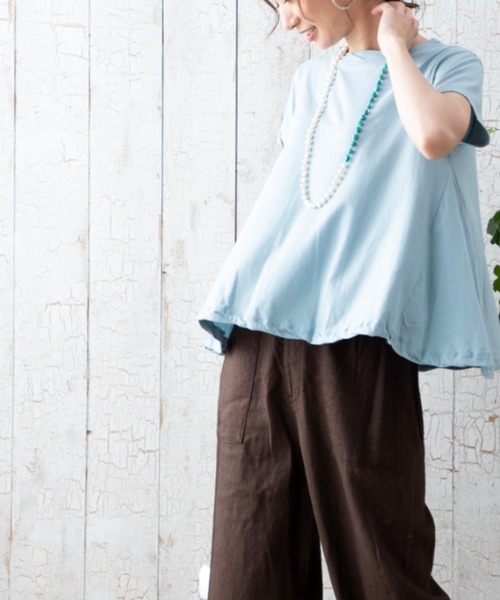 aunt lily(アントリリー)の「ツイストデザインTシャツ(Tシャツ/カットソー・レディース・ブルー/ホワイト/ライトベージュ・LL/S/L/M/3L)」の3枚目の写真