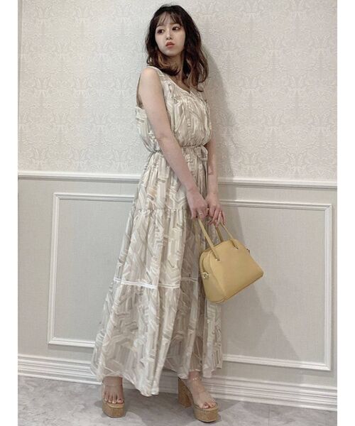 dazzlin(ダズリン)の「サンセットジオメトリックティアードワンピース(ワンピース・レディース・グリーン/パープル/ベージュ・FREE)」の17枚目の写真