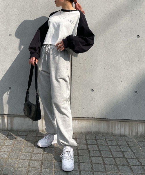 WEGO(ウィゴー)の「WEGO/グラフィックラグランショートロンT(Tシャツ/カットソー・レディース・ブラック/グリーン・SMALL/MEDIUM)」の3枚目の写真