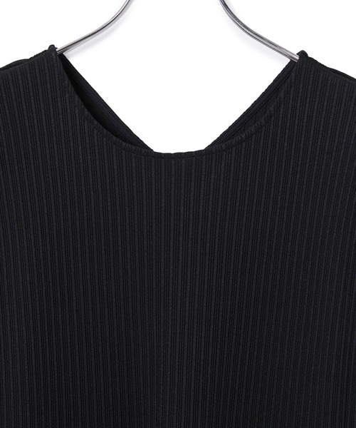 ADAM ET ROPE'（アダムエロペ）の「【WEB限定】カットフォルムロードレス（ワンピース・レディース・ブラック/ベージュ系その他2/グリーン・FREE）」の13枚目の写真