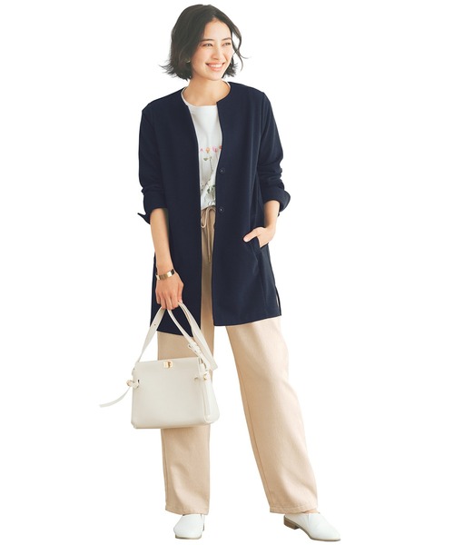 Live in comfort(リブインコンフォート)の「リブ イン コンフォート×plantica 花咲くコットンTシャツ(Tシャツ/カットソー・レディース・ベージュ系その他/ピンク系その他/オフホワイト・MEDIUM/LARGE/X-LARGE/XXX-LARGE/SMALL/XX-LARGE)」の4枚目の写真