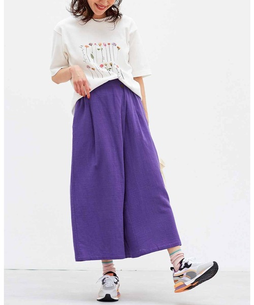 Live in comfort(リブインコンフォート)の「リブ イン コンフォート×plantica 花咲くコットンTシャツ(Tシャツ/カットソー・レディース・ベージュ系その他/ピンク系その他/オフホワイト・MEDIUM/LARGE/X-LARGE/XXX-LARGE/SMALL/XX-LARGE)」の11枚目の写真