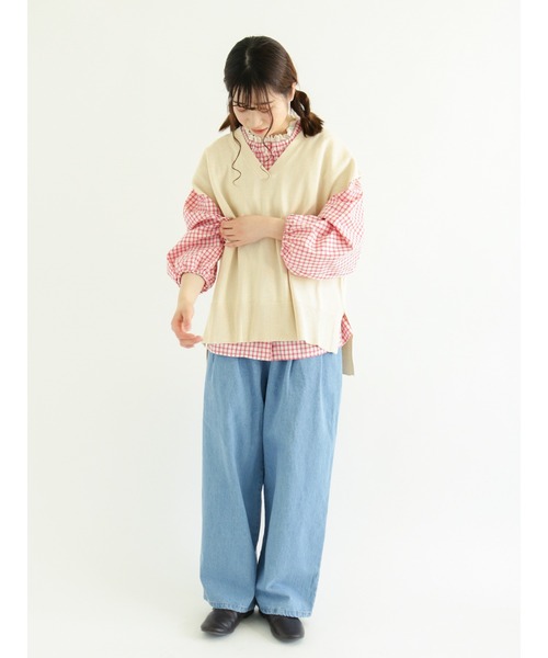 Samansa Mos2（サマンサ モスモス）の「Vネックニットベスト（ベスト・レディース・ベージュ/ネイビー/グリーン/キナリ・ﾌﾘ-）」の7枚目の写真