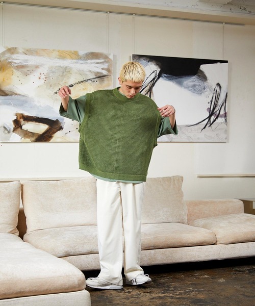 NILWAY（ニルウェイ）の「ファインコットン透かし編みオーバーサイズニットベスト（ベスト・メンズ・ライトグレー/ブラック/グリーン/ブラック系・MEDIUM/LARGE）」の8枚目の写真