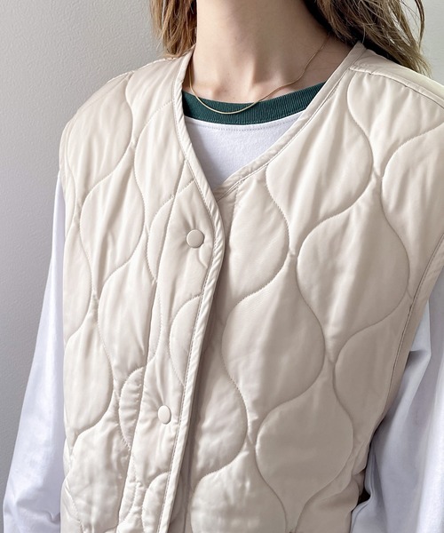 Java（ジャバ）の「《JaVaジャバ コラボ》コーデを1ランクUP。中綿キルティングミリタリーベスト（ダウンベスト・レディース・ブラック/カーキ/アイボリー・SMALL/MEDIUM/LARGE/X-LARGE）」の16枚目の写真