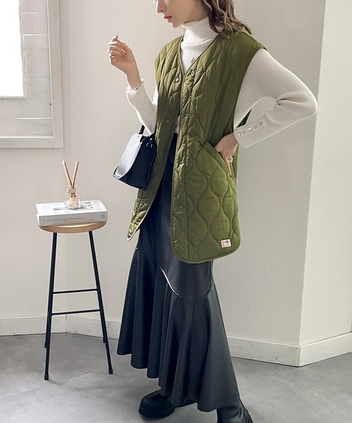 Java（ジャバ）の「《JaVaジャバ コラボ》コーデを1ランクUP。中綿キルティングミリタリーベスト（ダウンベスト・レディース・ブラック/カーキ/アイボリー・SMALL/MEDIUM/LARGE/X-LARGE）」の9枚目の写真