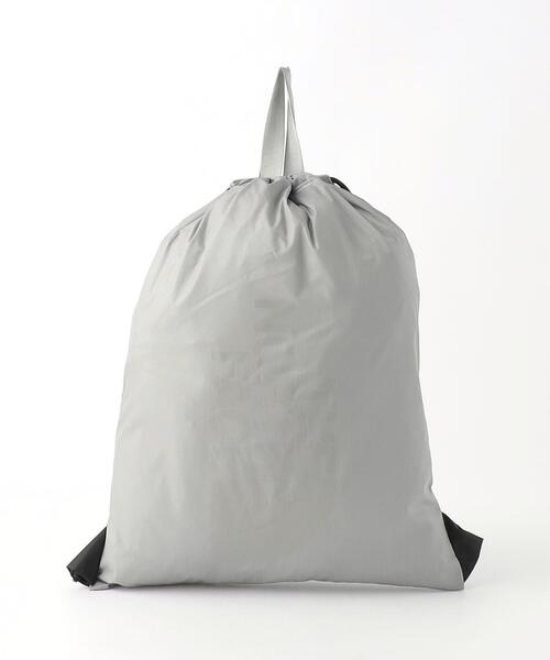 THE NORTH FACE(ザノースフェイス)の「【WEB限定】<THE NORTH FACE> PF サック パック バッグ(バックパック/リュック・レディース・ブラック/ダークブラウン/グレー・FREE)」の1枚目の写真