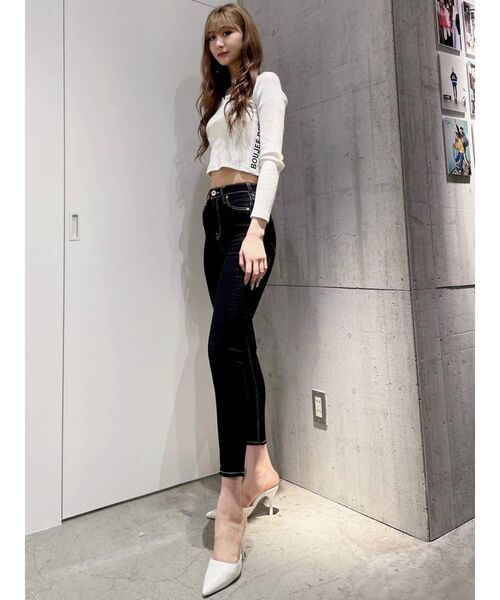 GYDA（ジェイダ）の「ハイウエスト ワンウォッシュスキニーパンツ（デニムパンツ・レディース・ブラック・SMALL/MEDIUM/LARGE/X-SMALL/XX-SMALL）」の14枚目の写真