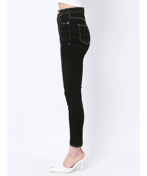GYDA（ジェイダ）の「ハイウエスト ワンウォッシュスキニーパンツ（デニムパンツ・レディース・ブラック・SMALL/MEDIUM/LARGE/X-SMALL/XX-SMALL）」の20枚目の写真